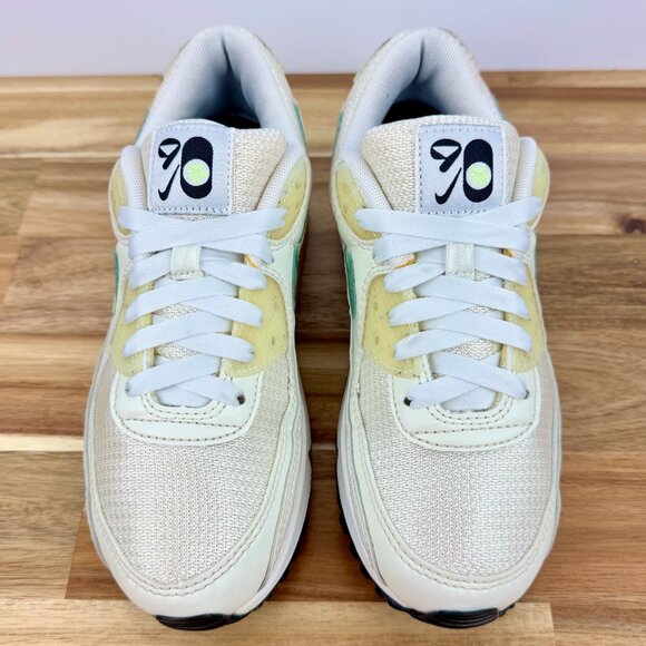 Nike Air Max 90 SE Shoes Women’s SZ 6.5 Summit White/Neptune Green DO9850-100‎ - Picture 2 of 11